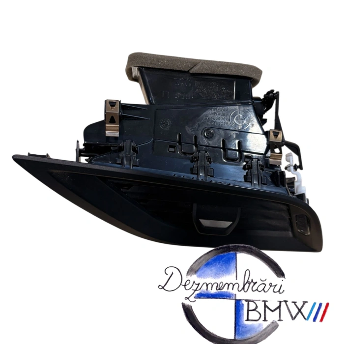 Grila aerisire/ ventilatie stanga fata cod  64226823188, 6823188 64226823188